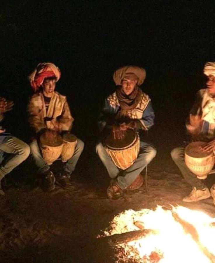 Отель Restcamp Ergchebbi Мерзуга Экстерьер фото